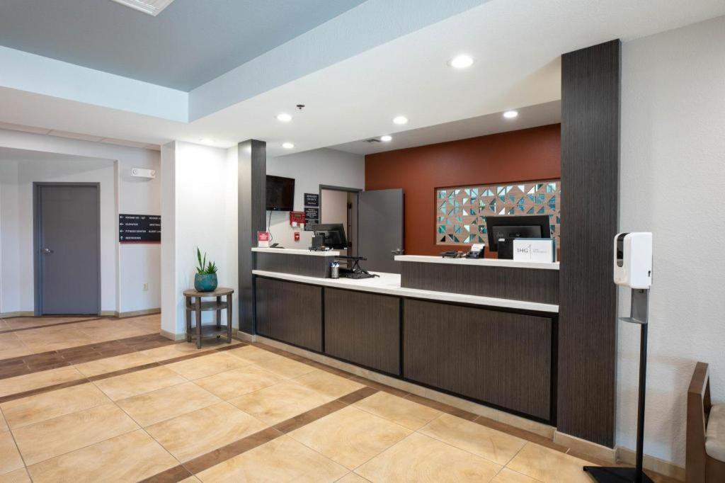 Candlewood Suites Saint Joseph By Ihg Ngoại thất bức ảnh
