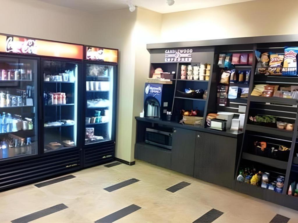 Candlewood Suites Saint Joseph By Ihg Ngoại thất bức ảnh