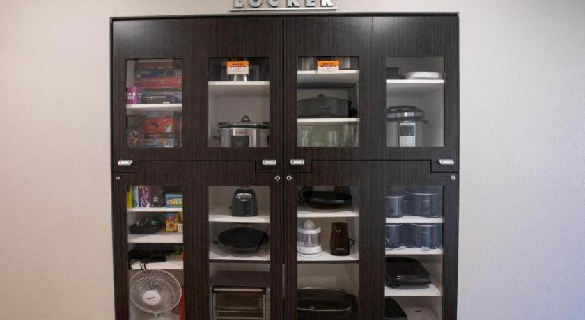 Candlewood Suites Saint Joseph By Ihg Ngoại thất bức ảnh