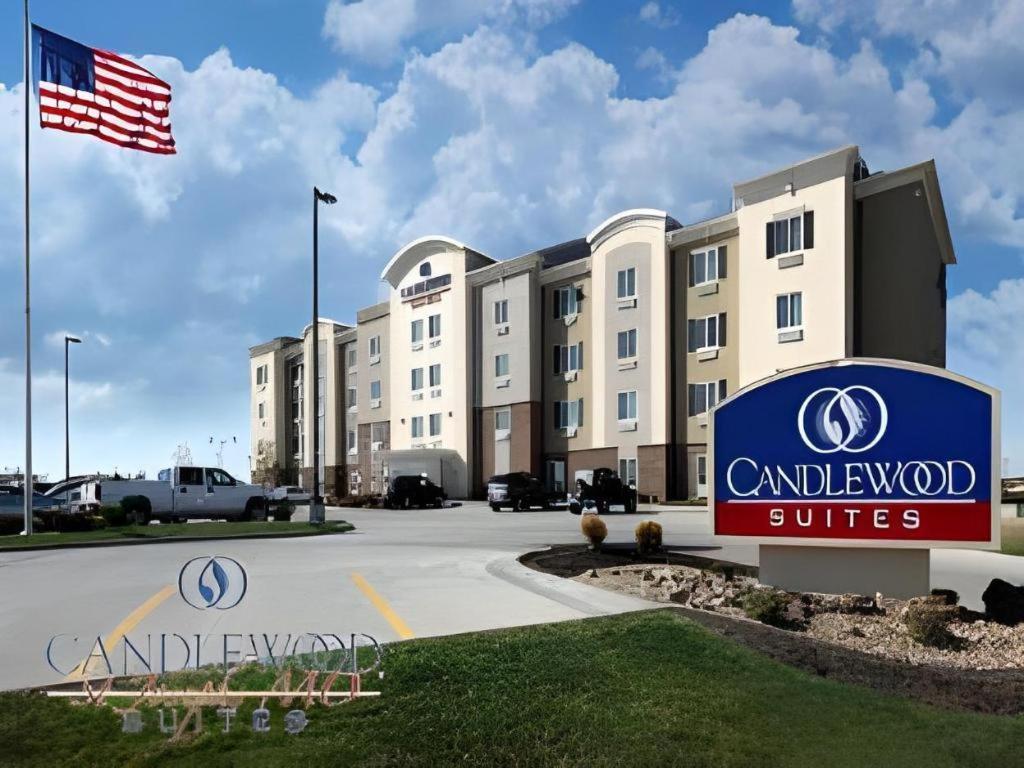 Candlewood Suites Saint Joseph By Ihg Ngoại thất bức ảnh