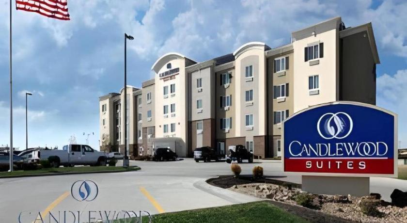 Candlewood Suites Saint Joseph By Ihg Ngoại thất bức ảnh