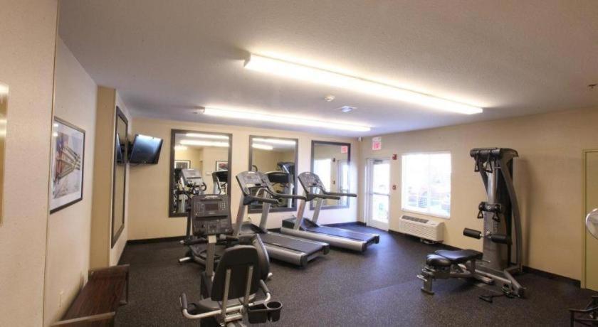 Candlewood Suites Saint Joseph By Ihg Ngoại thất bức ảnh