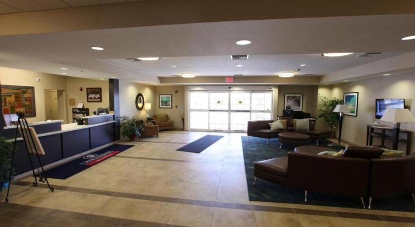 Candlewood Suites Saint Joseph By Ihg Ngoại thất bức ảnh